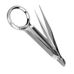 Forceps with magnifier